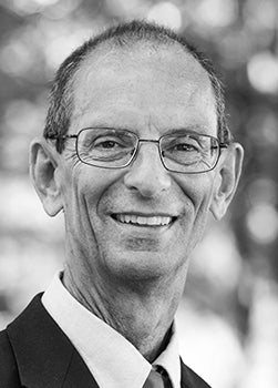 Томас Р. Шрайнер