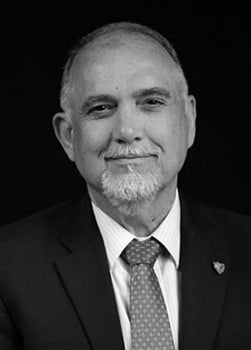 Томас К. Ескол